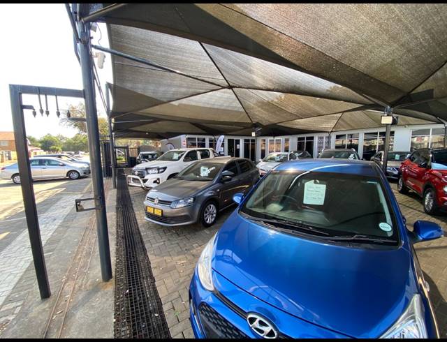 1,000M² BUSINESS CENTRE TO LET IN RUSTENBURG CENTRAL